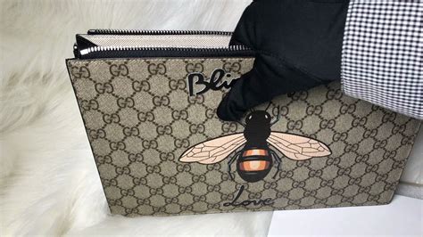 gucci 手 拿 包 2018